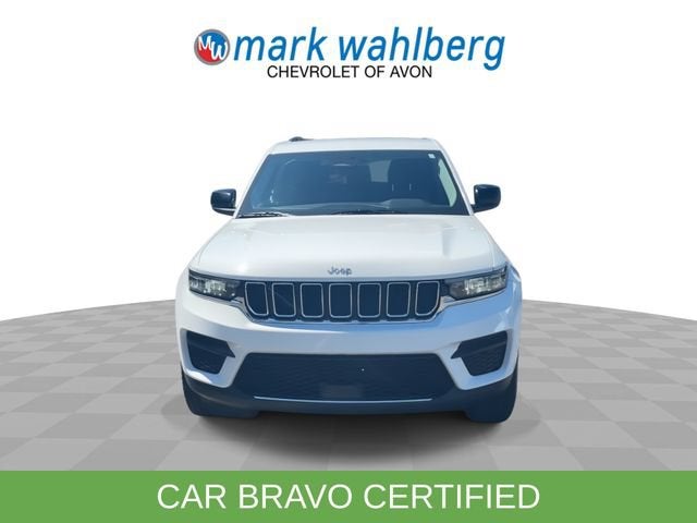 2022 Jeep Grand Cherokee Laredo 4x4