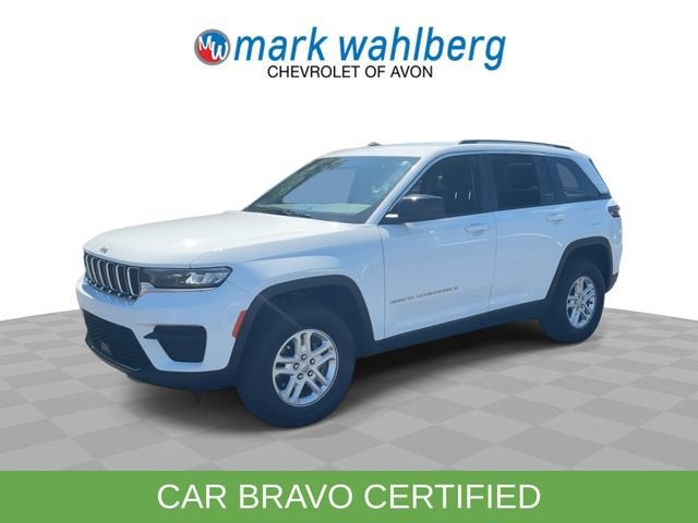 2022 Jeep Grand Cherokee Laredo 4x4