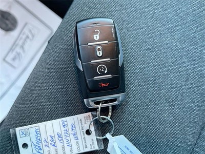 2022 RAM 1500 Big Horn Crew Cab 4x4 6'4" Box