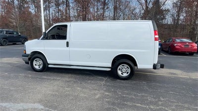2024 Chevrolet Express Cargo 2500 WT