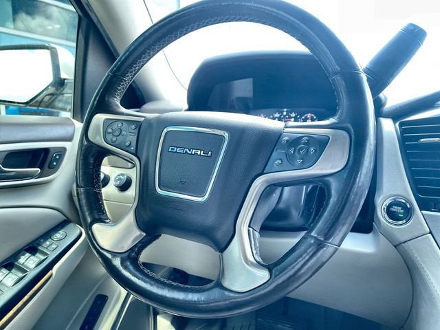 2017 GMC Yukon XL Denali