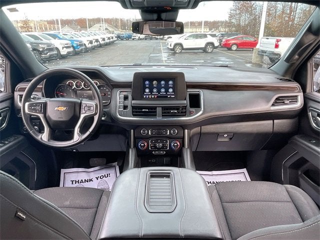 2023 Chevrolet Suburban LS