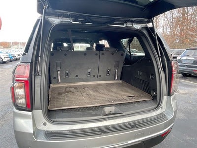 2023 Chevrolet Suburban LS