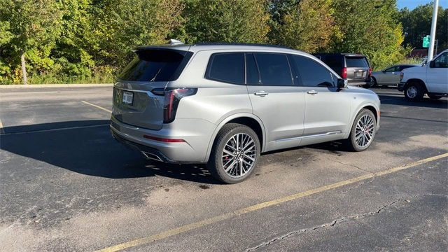 2025 Cadillac XT6 Sport
