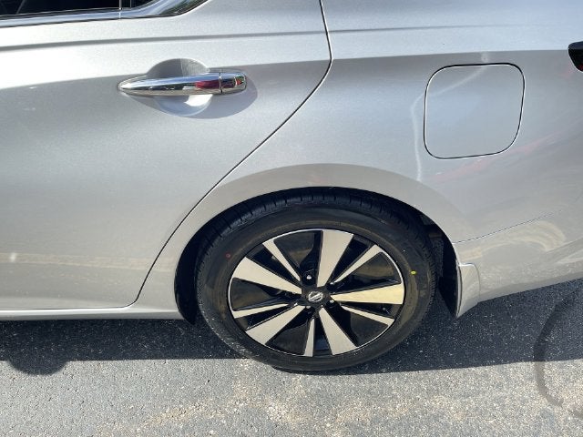 2020 Nissan Altima SV FWD