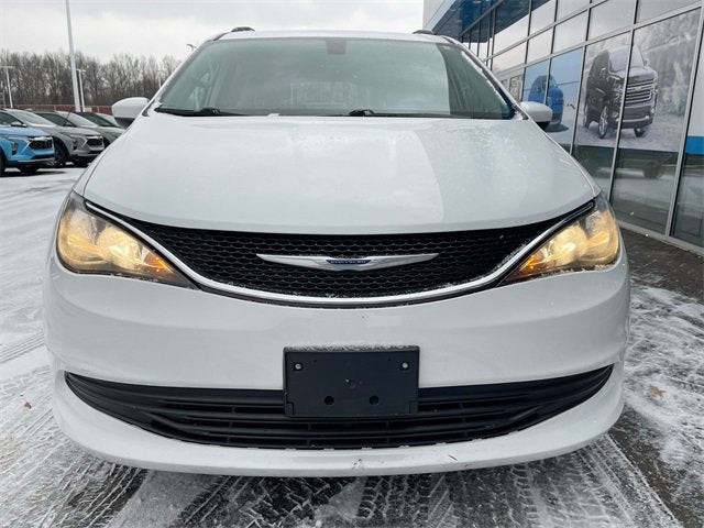 2020 Chrysler Voyager LXI