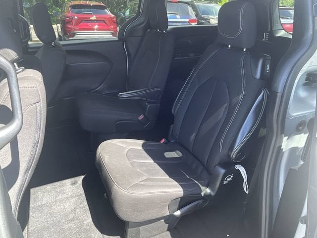 2023 Chrysler Pacifica Touring