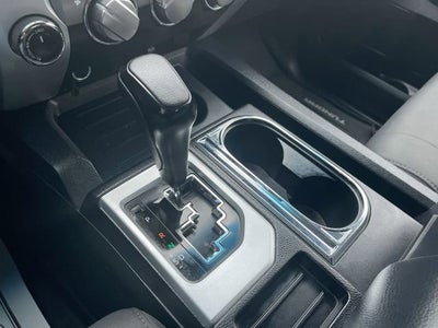 2017 Toyota Tundra SR5 5.7L V8