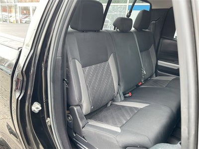 2017 Toyota Tundra SR5 5.7L V8