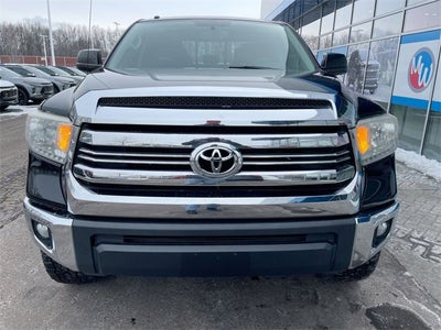 2017 Toyota Tundra SR5 5.7L V8