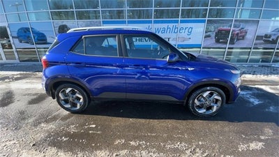 2022 Hyundai Venue SEL