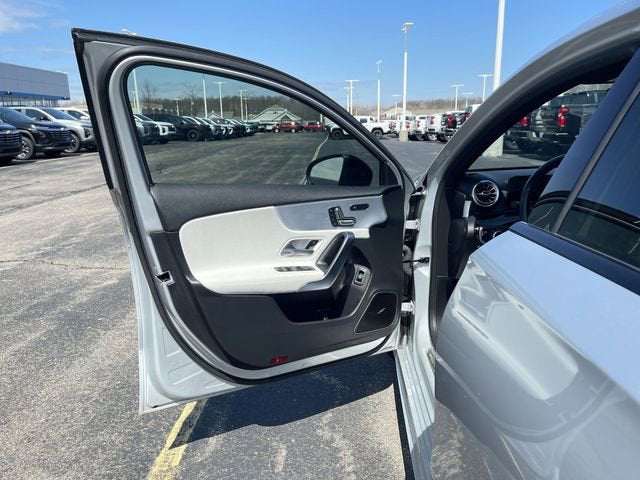 2021 Mercedes-Benz A 220 4MATIC®