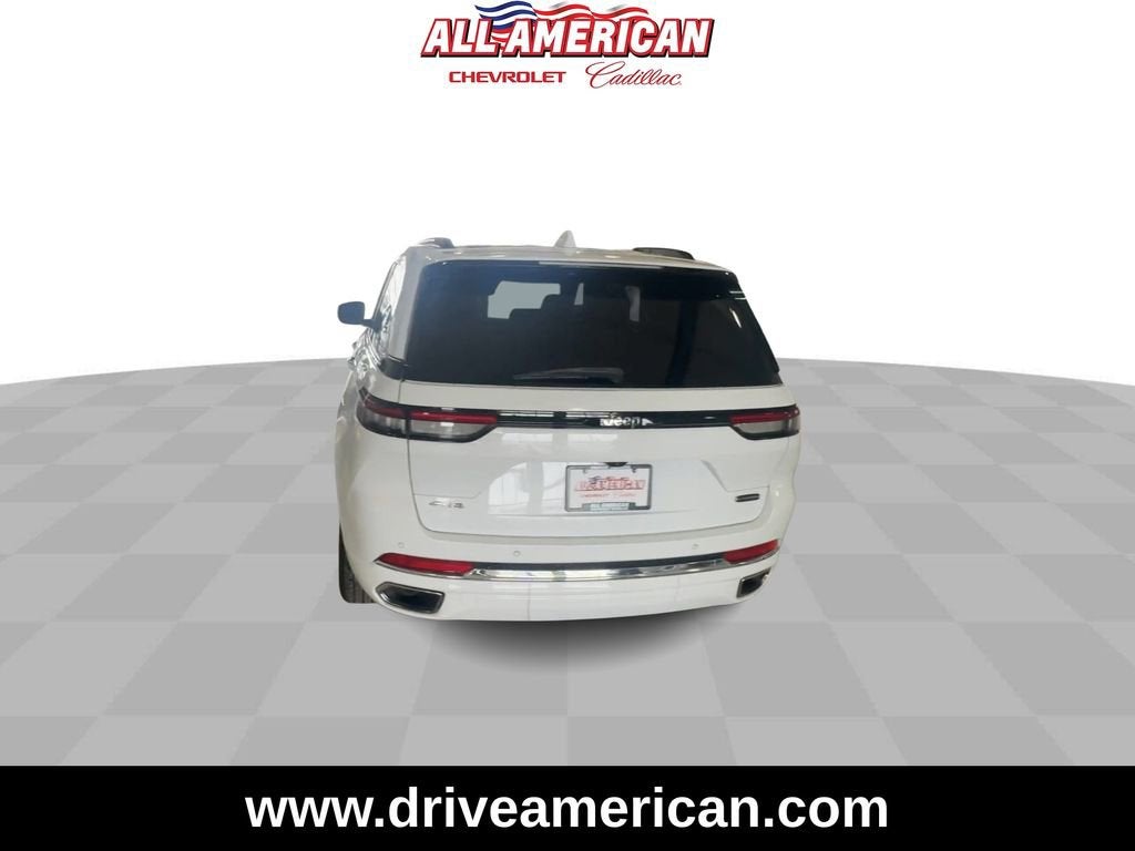 2022 Jeep Grand Cherokee Overland