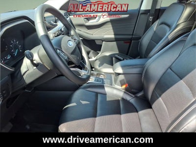 2022 Ford Escape SEL