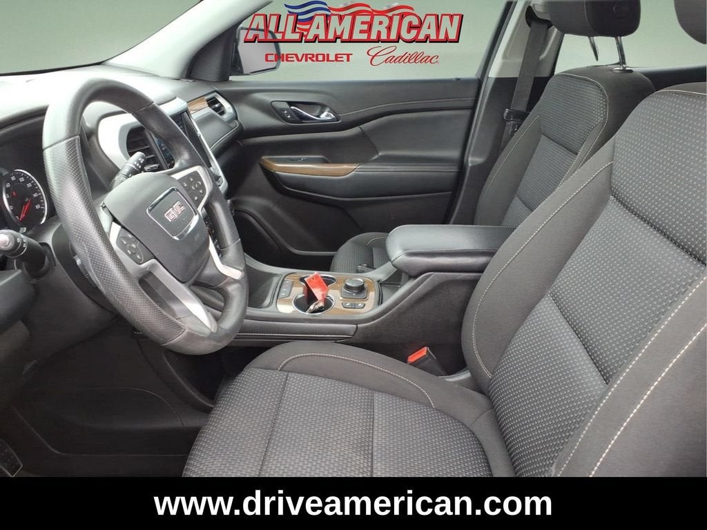 2022 GMC Acadia SLE