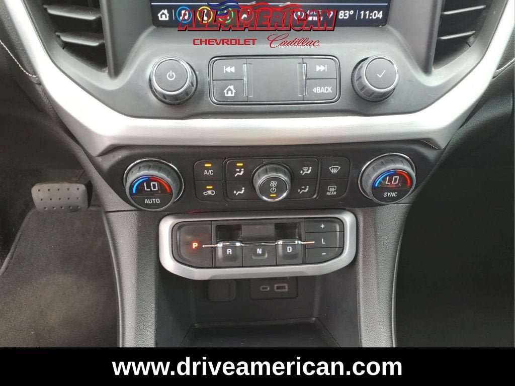 2022 GMC Acadia SLE