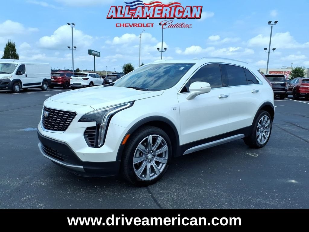 2023 Cadillac XT4 AWD Premium Luxury