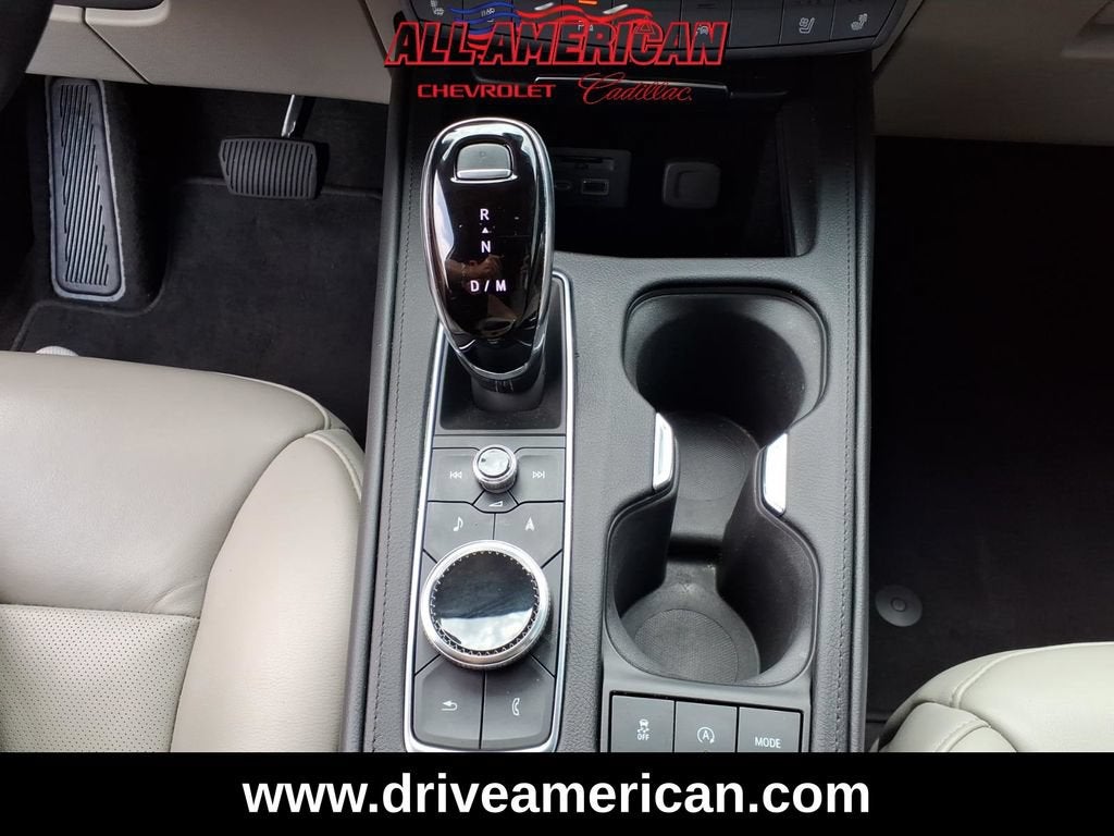 2023 Cadillac XT4 AWD Premium Luxury