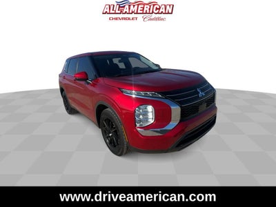 2022 Mitsubishi Outlander ES