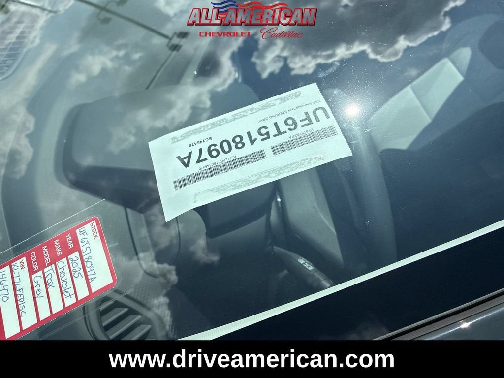 2025 Chevrolet Trax LS