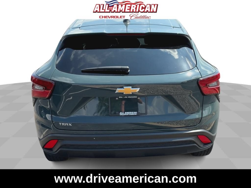 2025 Chevrolet Trax LS