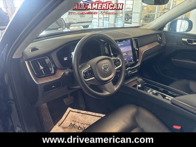 2024 Volvo XC60 Plus Dark Theme