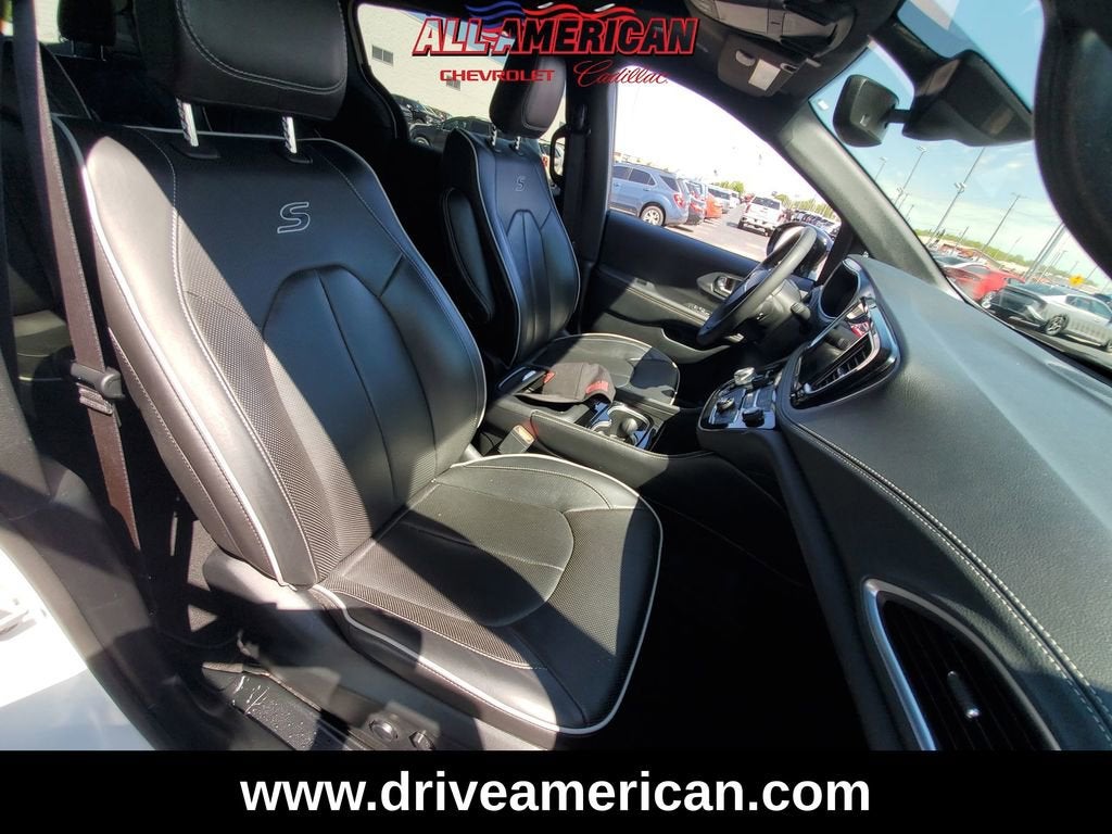 2025 Chrysler Pacifica Limited