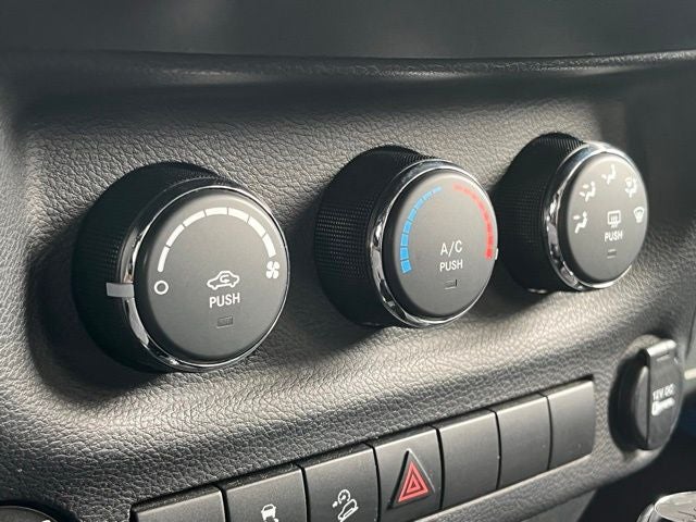 2014 Jeep Wrangler Unlimited Freedom Edition