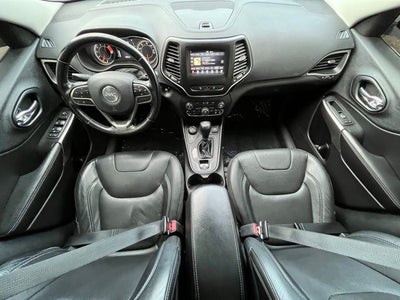 2021 Jeep Cherokee Latitude Lux 4X4