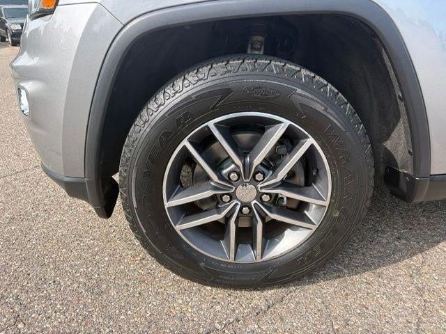 2020 Jeep Grand Cherokee Laredo E 4x4