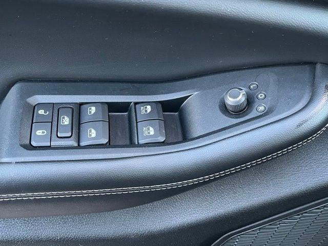 2023 Jeep Grand Cherokee Laredo 4x4