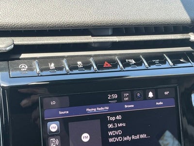 2023 Jeep Grand Cherokee Laredo 4x4