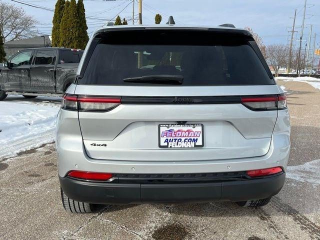 2023 Jeep Grand Cherokee Altitude 4x4