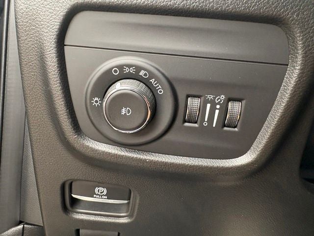 2023 Jeep Grand Cherokee Summit 4x4