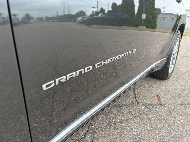 2023 Jeep Grand Cherokee Summit 4x4