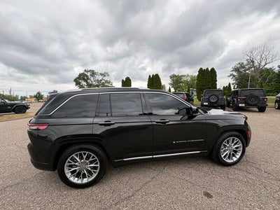 2023 Jeep Grand Cherokee Summit 4x4