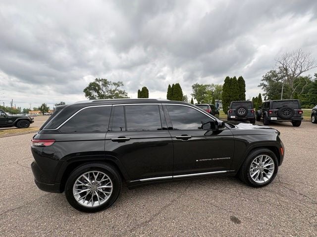 2023 Jeep Grand Cherokee Summit 4x4