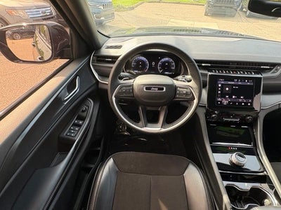2023 Jeep Grand Cherokee L Altitude 4x4