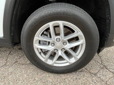 2023 Jeep Grand Cherokee L Laredo 4x4