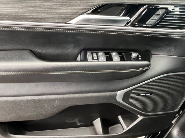 2023 Jeep Wagoneer L Series III 4x4