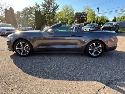 2017 Ford Mustang V6