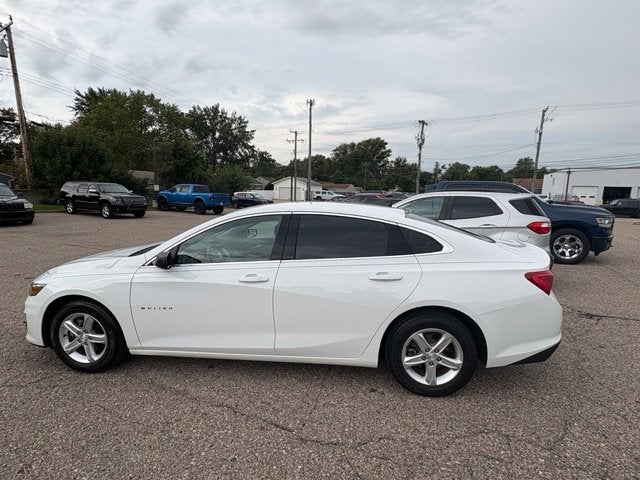 2021 Chevrolet Malibu FWD LS