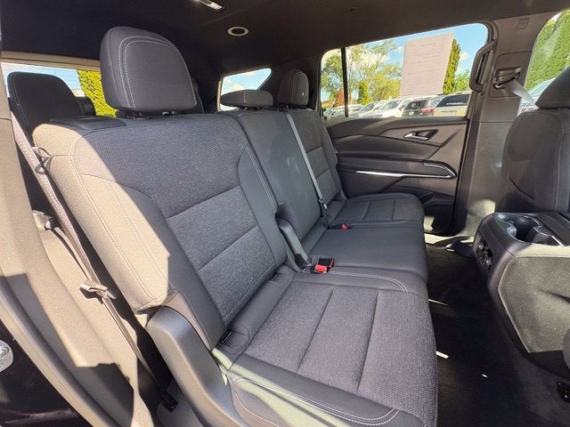 2024 Chevrolet Traverse FWD LS