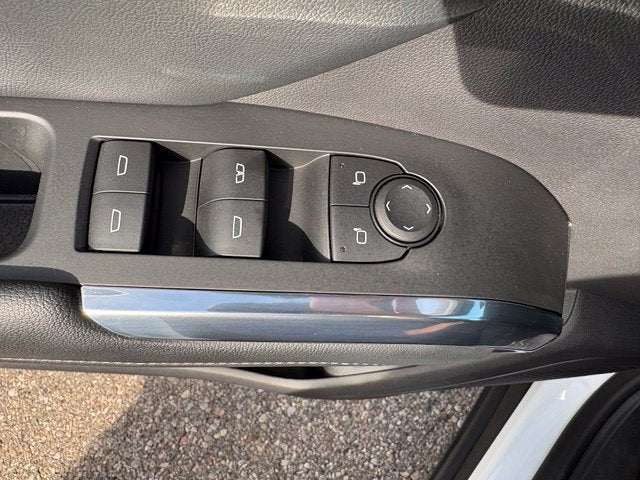 2025 Chevrolet Traverse AWD LT