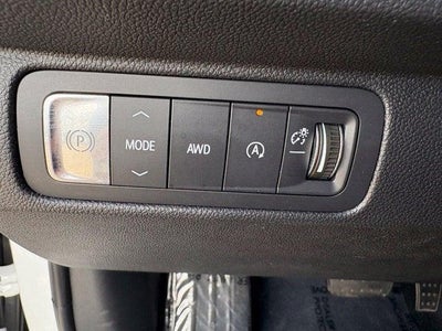 2025 Chevrolet Traverse AWD LT