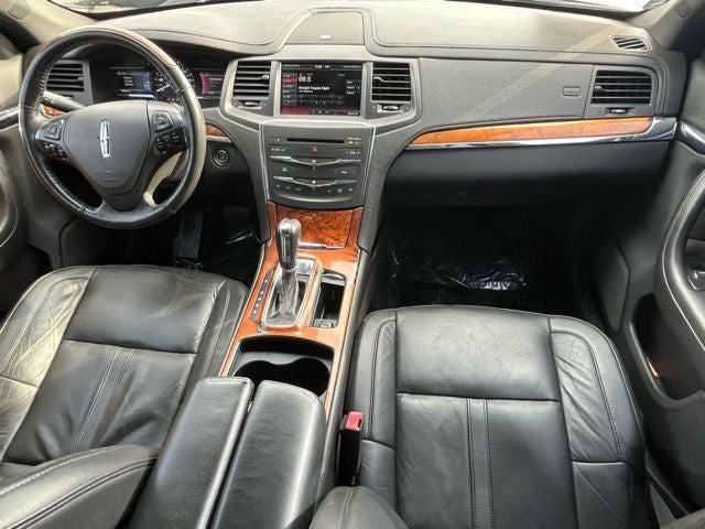 2014 Lincoln MKS Base