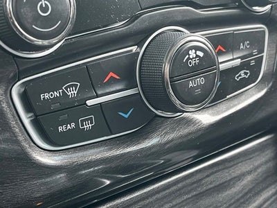 2022 Chrysler 300 Touring