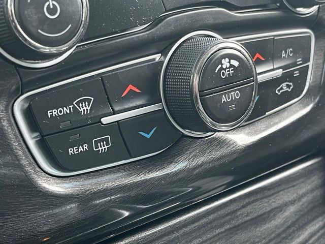 2022 Chrysler 300 Touring