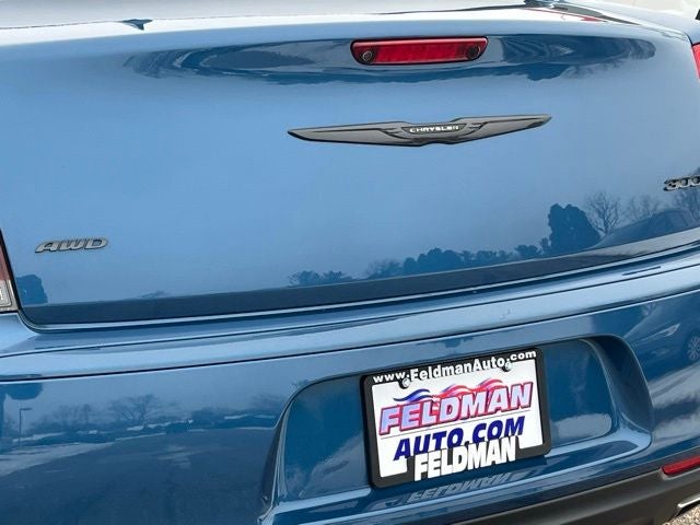 2022 Chrysler 300 Touring