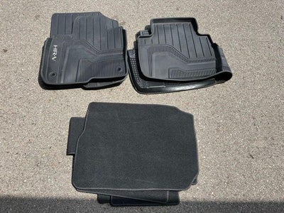 2025 Honda HR-V AWD LX